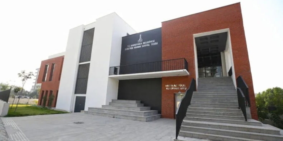 Karşıyaka'da Sosyal Hayatın Adresi Bu Tesis