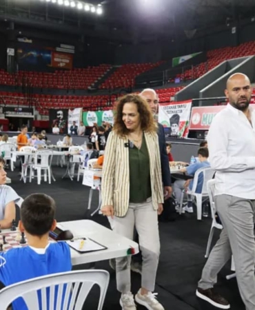 Zafer Bayramı’nda Hamleler Karşıyaka’da