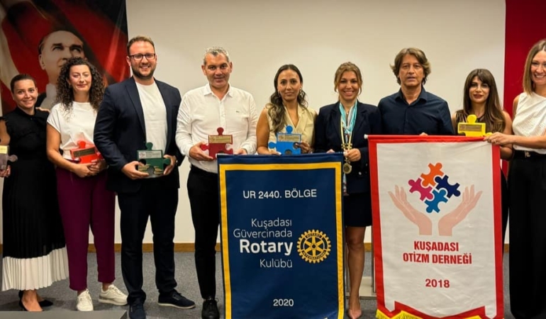 Craftland Media’ya Sosyal Sorumluluk Çalışmaları İçin Teşekkür Plaketi