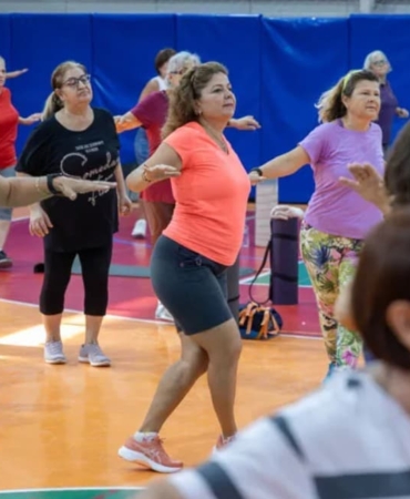 Karşıyaka’da Ücretsiz Sabah Sporları Kış Boyunca Sürecek