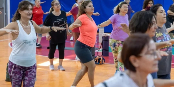 Karşıyaka’da Ücretsiz Sabah Sporları Kış Boyunca Sürecek
